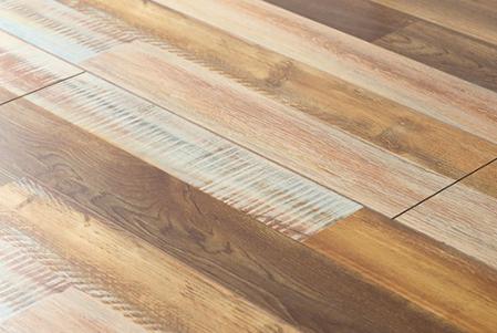 Laminated Flooring 9104