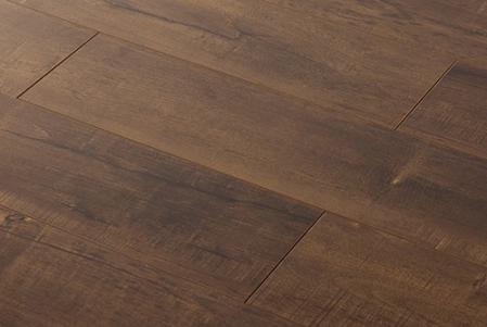 Laminated Flooring 99040-4