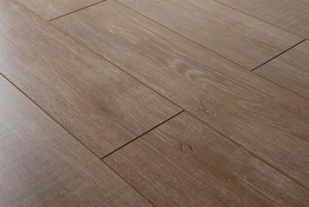 Laminated Flooring 9983-6
