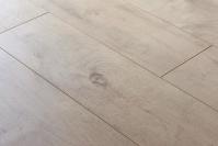 Laminated Flooring 99055-1